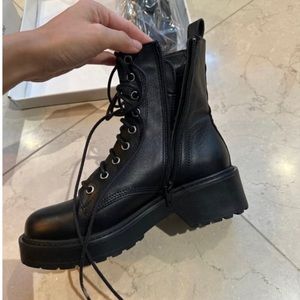 Steve Madden leather boots